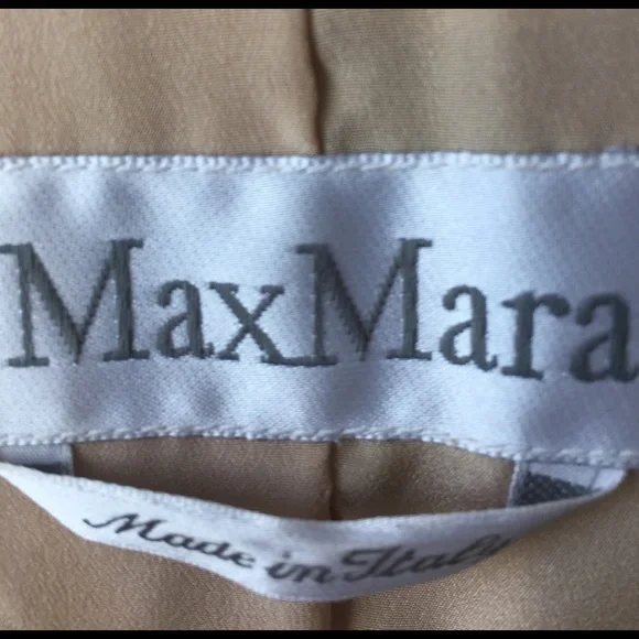 MaxMara leather jacket w/ruffle collar. Never worn - Picture 2 of 6